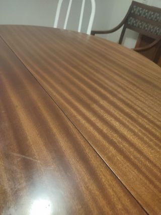 Mesa de comedor redonda extensible