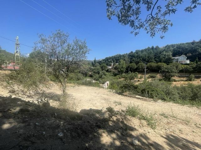 Parcelas urbanas y rústica en venta