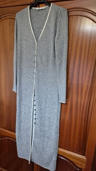 Cárdigan largo Zara rayas marineras azul y blanco
