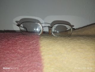 Gafas de vista plateadas