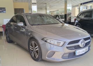 MERCEDES BENZ A200D **SEDÁN SPORT** 2021