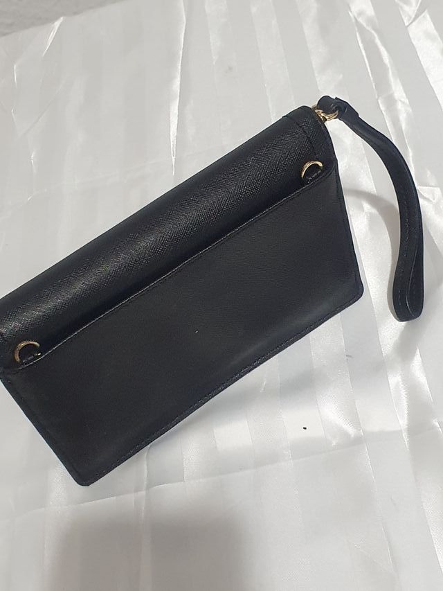 Bolso Tarjetero Michael Kors Negro y Dorado