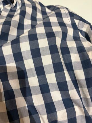 Camisa Zara Man cuadros azul y blanco