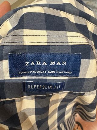 Camisa Zara Man cuadros azul y blanco