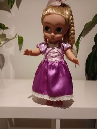 Muñeca Princesa Morada Frozen 40cms
