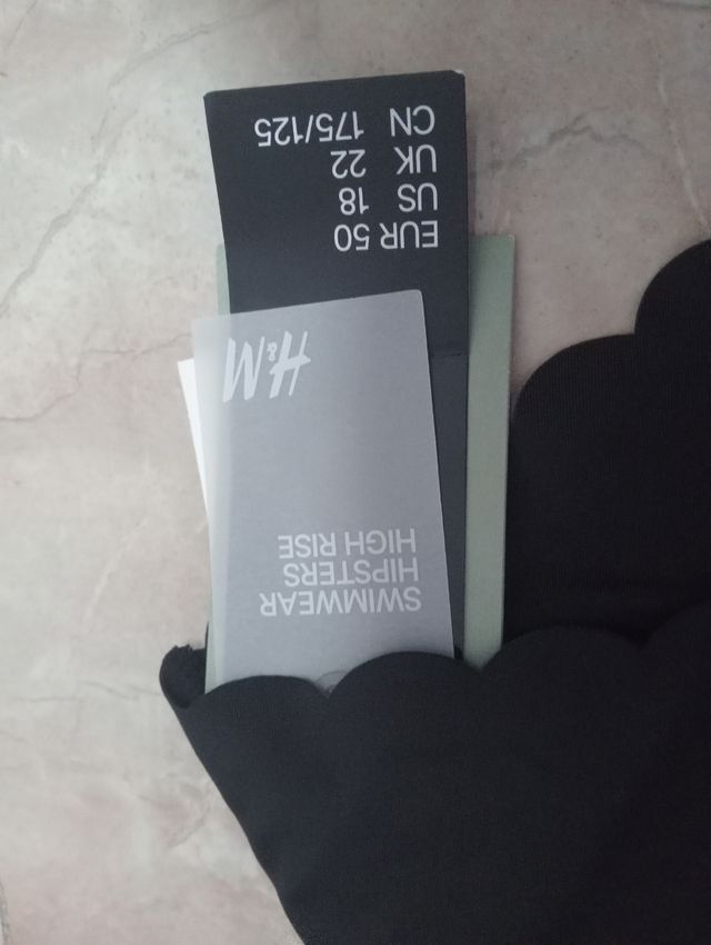 Conjunto bikini H&M negro talla 50