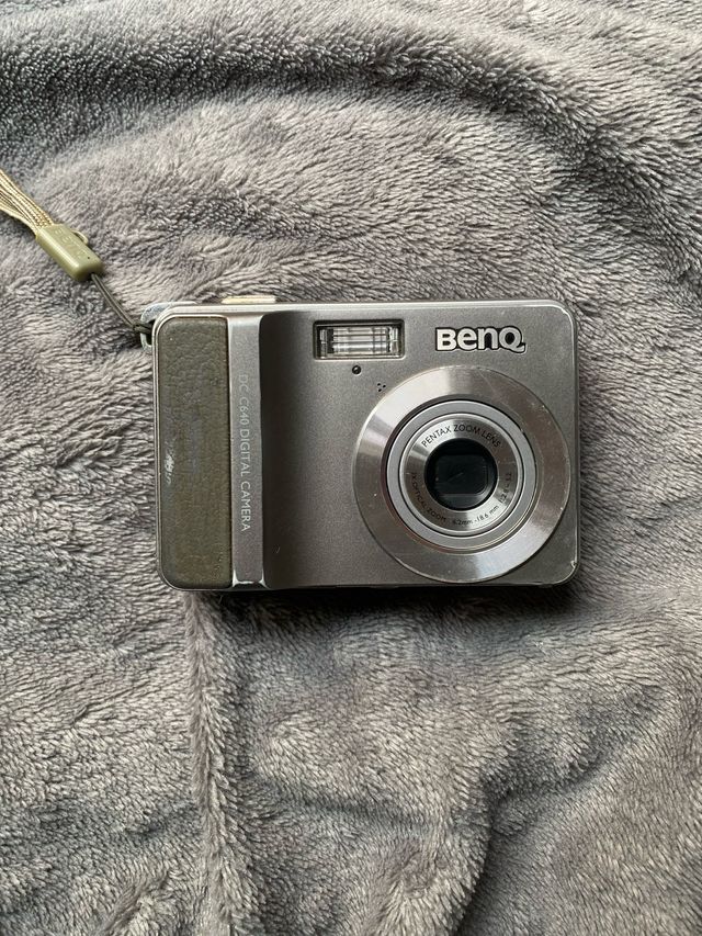 Cámara Digital BenQ DC C640