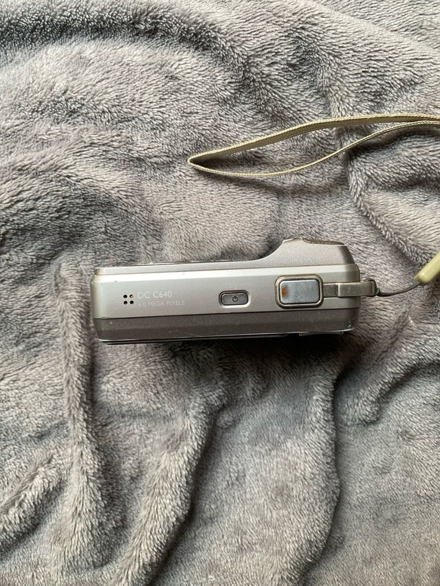 Cámara Digital BenQ DC C640