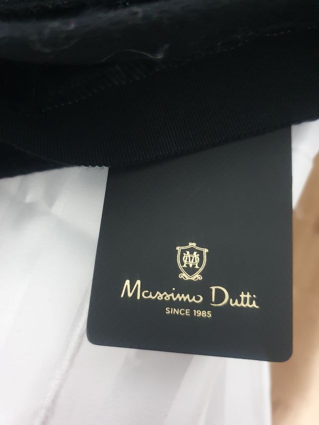 Abrigo Massimo Dutti Negro