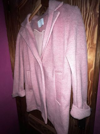 Abrigo Bershka rosa