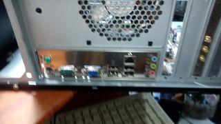Placa Base ASUS P5KPL-AM SE + E5300 + 4GB DDR2