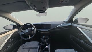 Opel Astra 1.2 Turbo XHT Elegance 96 kW (130 CV)