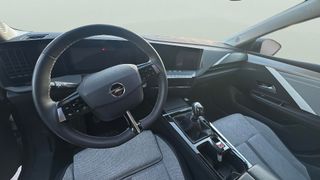 Opel Astra 1.2 Turbo XHT Elegance 96 kW (130 CV)