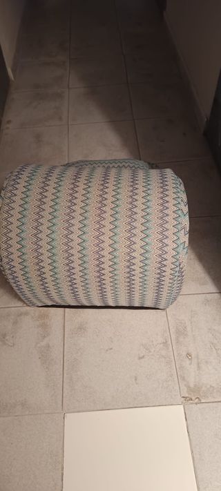 Cama nido para gato con cojín