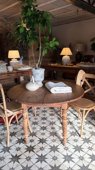 Mesa extensible francesa de madera
