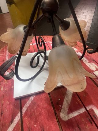 Lámpara de techo de cristal y metal