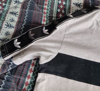 Camiseta Adidas Talla 15/16 años manga corta