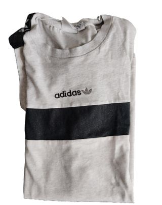Camiseta Adidas Talla 15/16 años manga corta