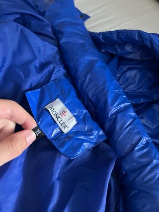 Chaqueta Moncler Azul Brillante
