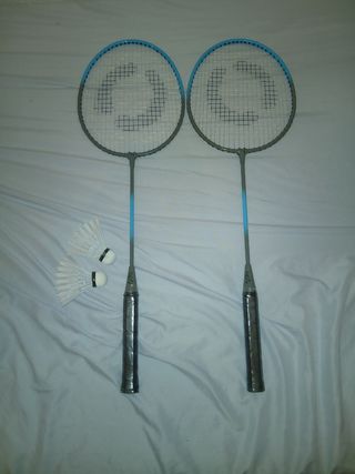 2 Raquetas de Bádminton y Volantes