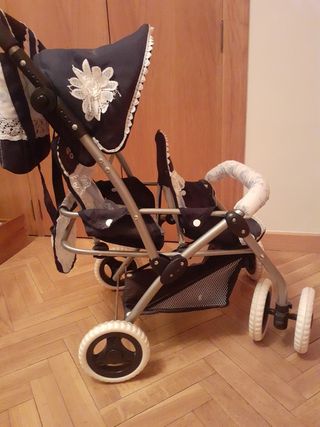 Carrito de juguete para gemelos.(De cueva Toys)