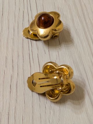 Pendientes vintage perla y flor dorada