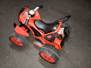 Quad Avigo The Beast 12V Rojo