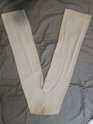 Pantalones canalé ZARA