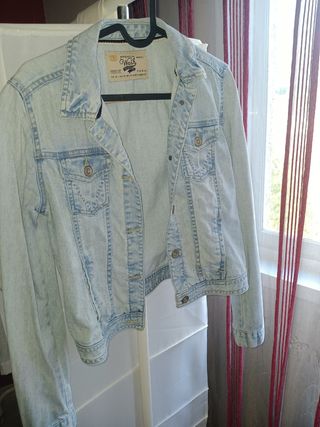 Vaqueras.Zara y  otra Stradivarius 10 € cada una
