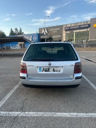 Volkswagen Passat 2001