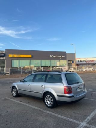 Volkswagen Passat 2001