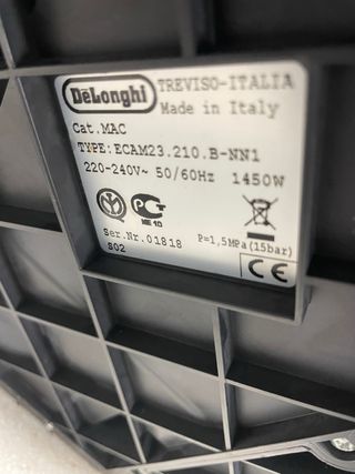 Cafetera Delonghi Superautomática Molinillo