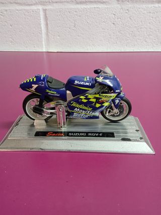 Suzuki RGV-r 500cc Kenny Roberts