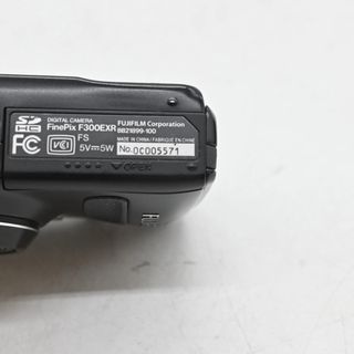Cámara Fujifilm FinePix F300EXR Negra
