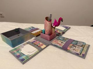 Caja de regalo con set de escritorio