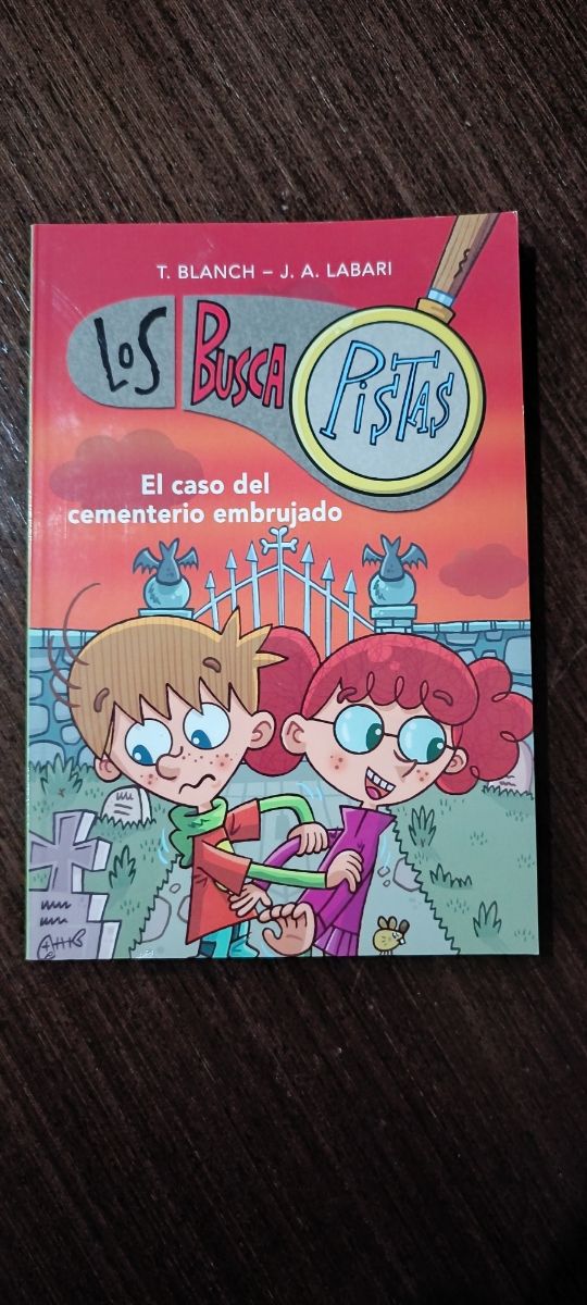 El caso del cementerio embrujado (Serie Los Bus...