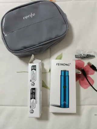 Neceser Vintage Renfe Gris con afeitadora portatil