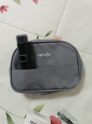 Neceser Vintage Renfe Gris con afeitadora portatil