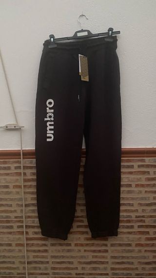 Pantalón deportivo Umbro 
