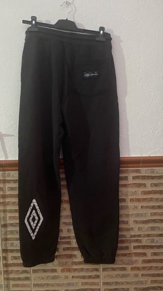 Pantalón deportivo Umbro 