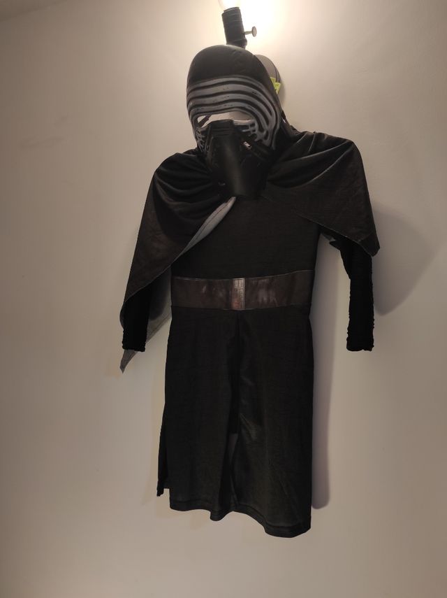 Disfraz Kylo Ren Star Wars Talla 5-6 años