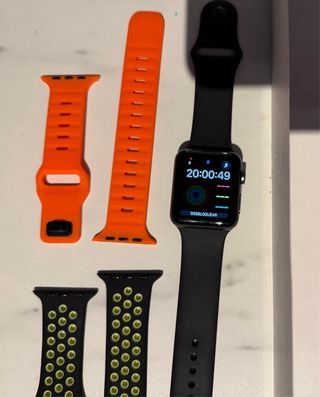 Apple Watch Series 3 Negro con Correas