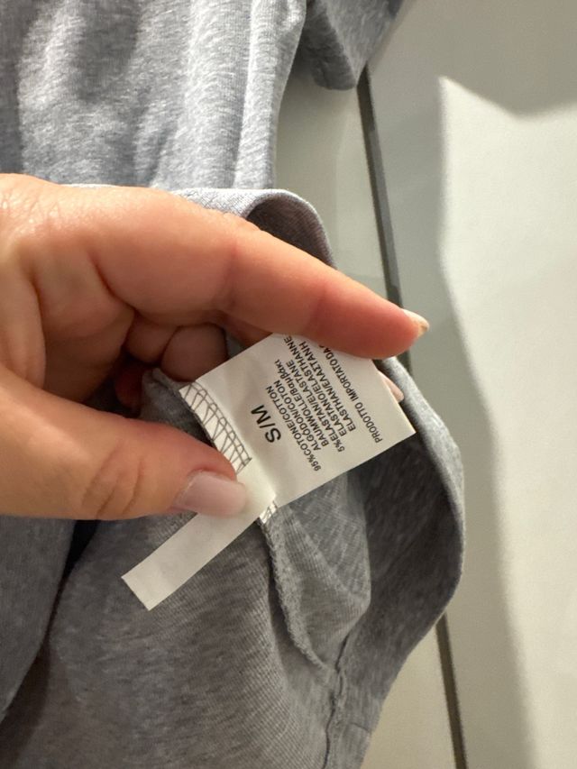 Maglietta grigia Cashem con perline