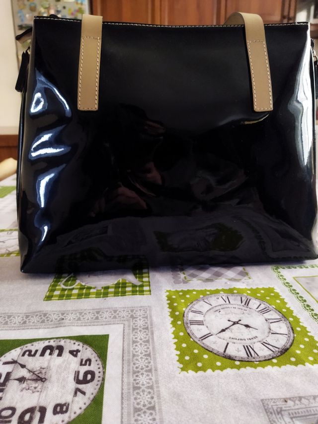 Borsa donna nera lucida