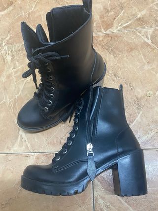 Botines 36 negros imitación piel 