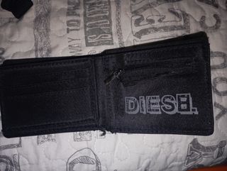 Cartera Diesel Negra Multicolor