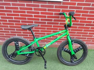 Bicicleta BMX GT Air Est 74 Mid School