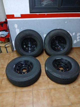 Llantas 16 4x4 (Juego de 4) 265/75r/16