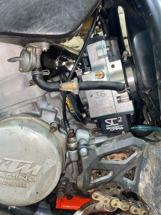 KTM SX 125 con SMARTCARB 36mm (No solo carburador)
