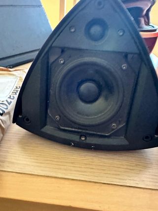 Altavoces negros